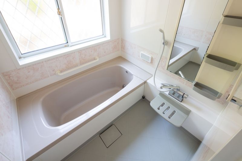 Cost of Bathtub Refinishing in Commerce City, CO